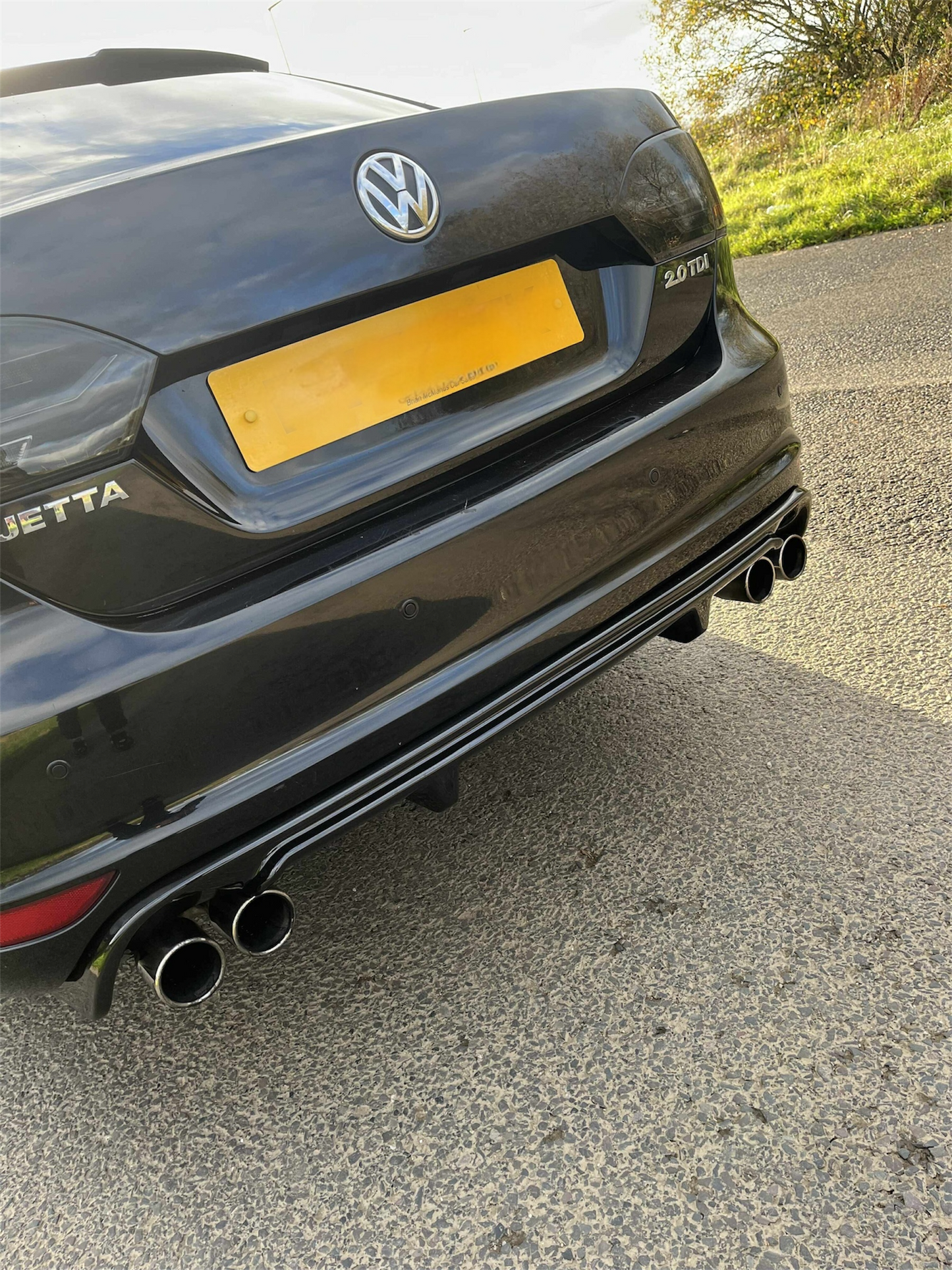 VW Jetta MK6 Rear Diffuser – Gloss Black (Quad Exit)